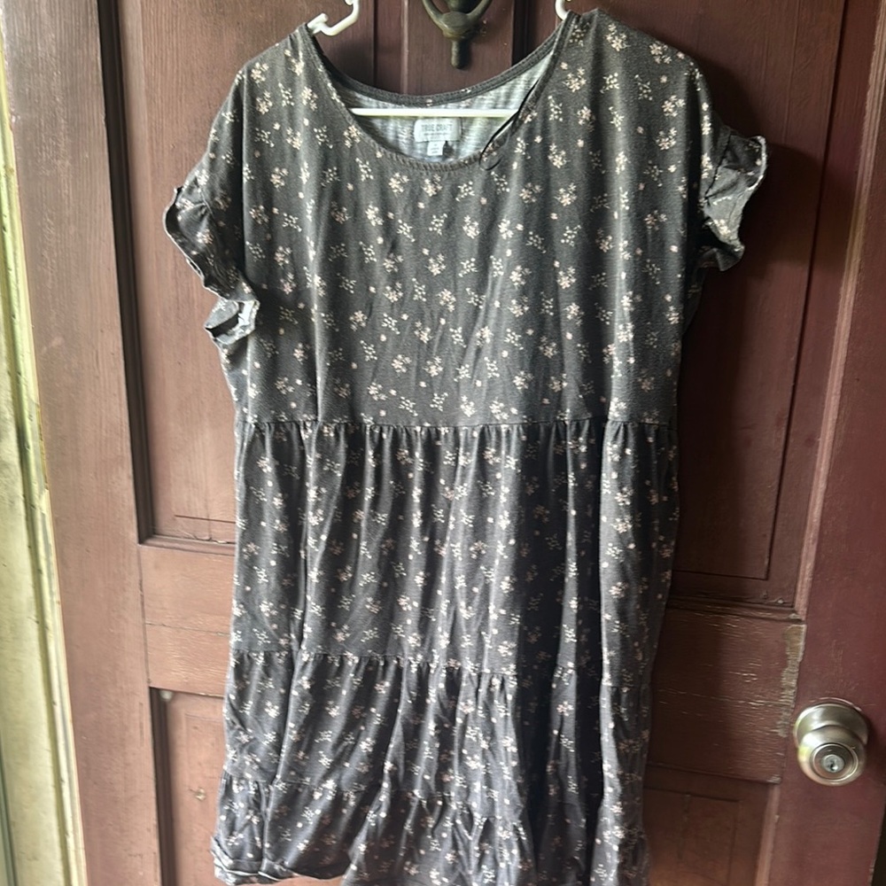 True Craft Gray Flutter Sleeve Sundress